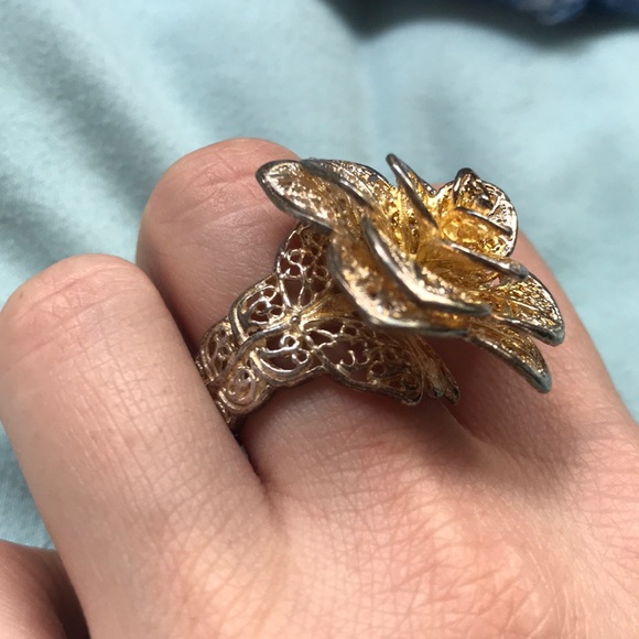 Vintage flower ring - Picture 6 of 7